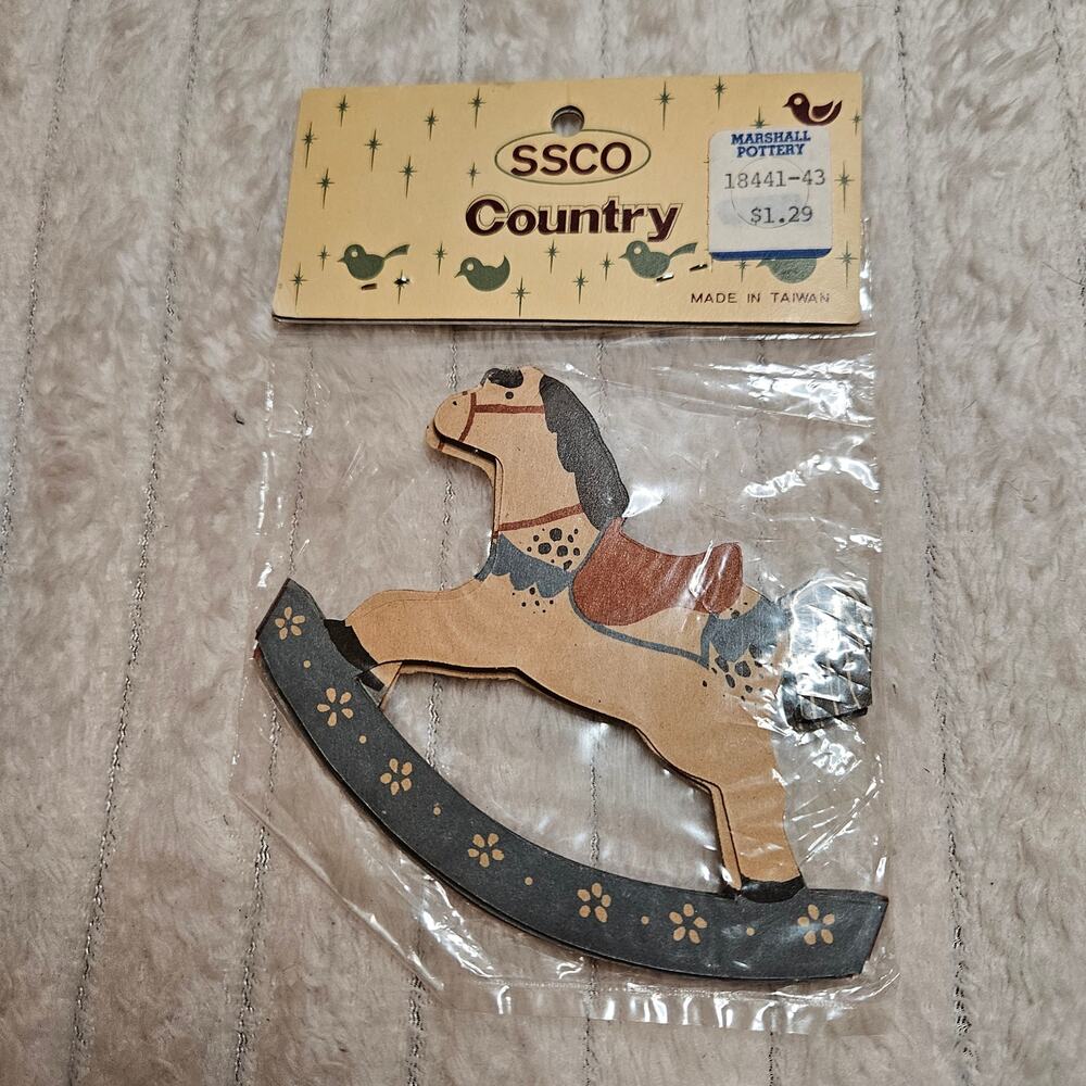 Vintage SSCO Country 9ft Rocking Horse Paper Garland New In-Line Paper Ephemera